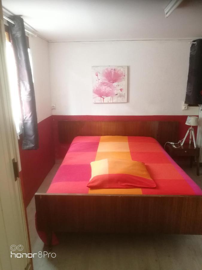 Beausejour Appartamento Haybes Esterno foto